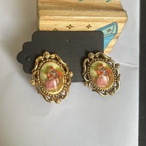 Vintage Rare Unique Antique Victorian Fragonard Courting Couple Clip-on Earrings